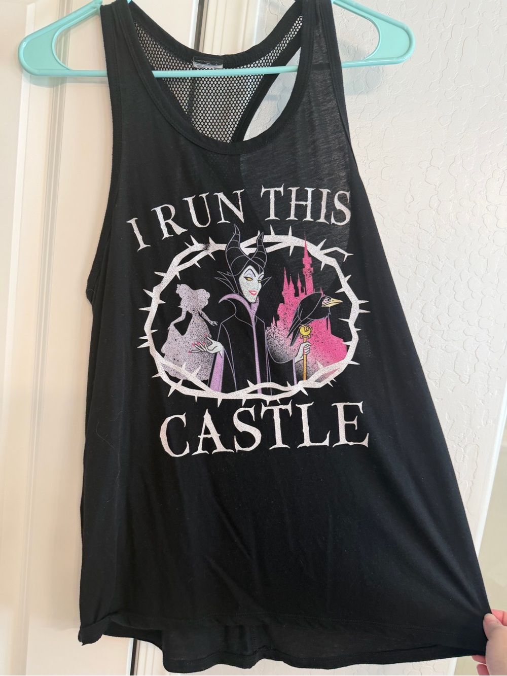 Disney Maleficent 'I Run This Castle' Graphic Tank Top - Black & Pink